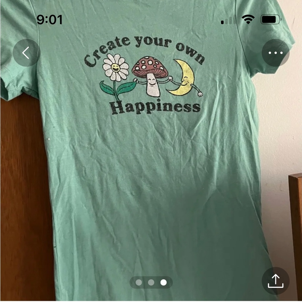 Tshirt - Picture 3 of 3